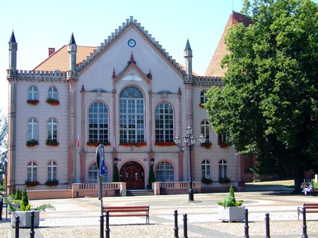 budynek Ratusza Urzędu Miejskiego w Ośnie Lubuskim